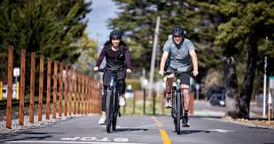 how fast go electric bike
